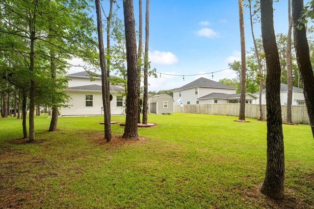 689 W Butternut Road, Summerville, SC 29483