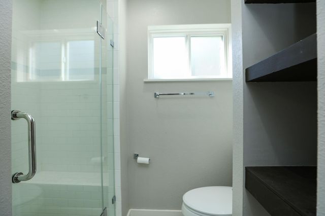 2214 Holly Knoll Street, Houston, TX 77077