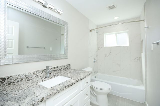 2214 Holly Knoll Street, Houston, TX 77077