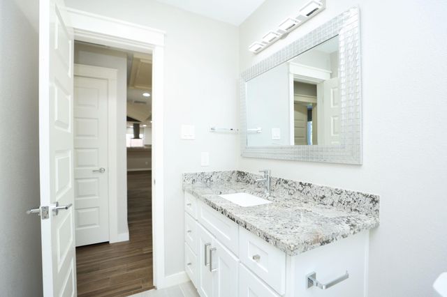 2214 Holly Knoll Street, Houston, TX 77077