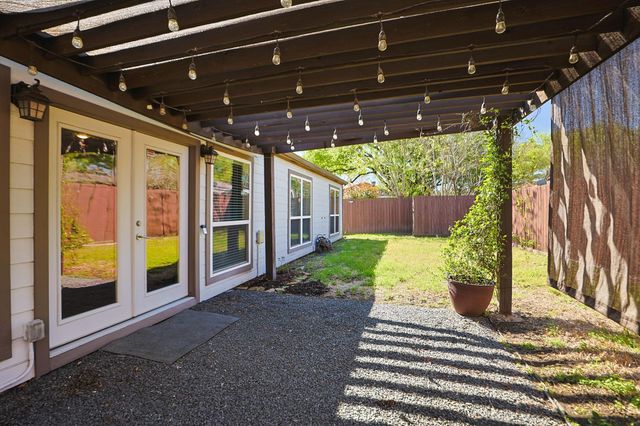 2214 Holly Knoll Street, Houston, TX 77077