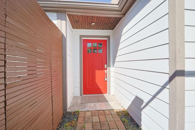 2214 Holly Knoll Street, Houston, TX 77077