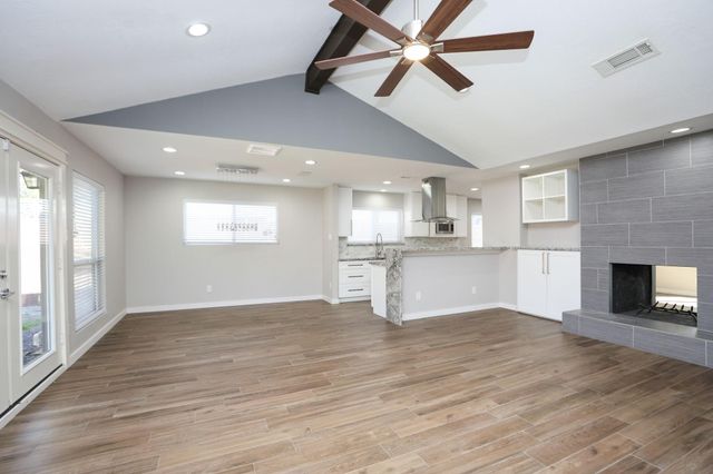 2214 Holly Knoll Street, Houston, TX 77077