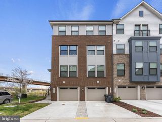 2410 STELLA PL #2, Alexandria, VA 22303