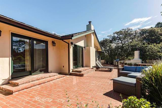 3540 Oak Place, Carmel By The Sea, CA 93923