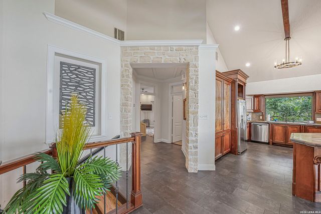 717 Riviera, Canyon Lake, TX 78133