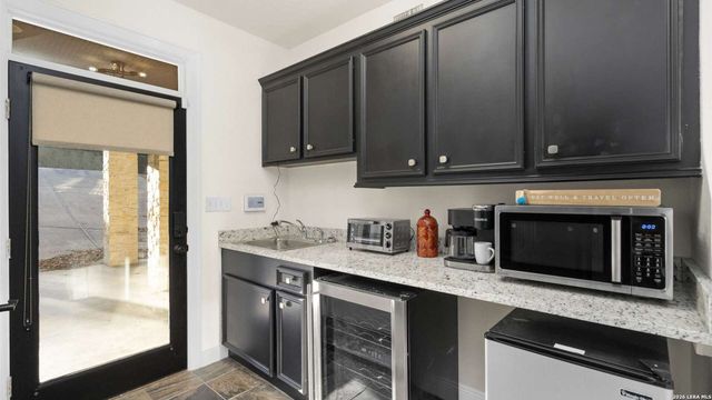 717 Riviera, Canyon Lake, TX 78133