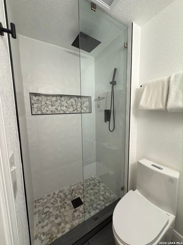 717 Riviera, Canyon Lake, TX 78133
