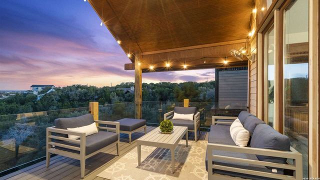 717 Riviera, Canyon Lake, TX 78133
