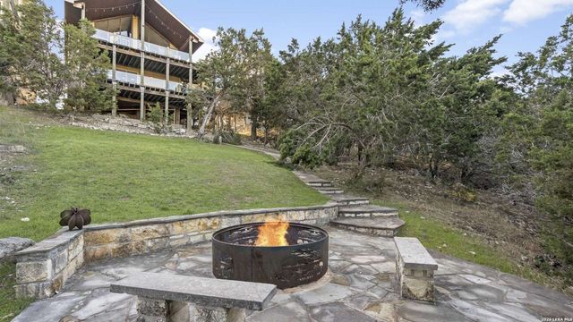 717 Riviera, Canyon Lake, TX 78133
