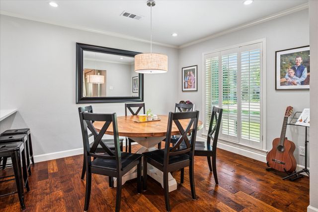 3334 Regent Drive, Dallas, TX 75229