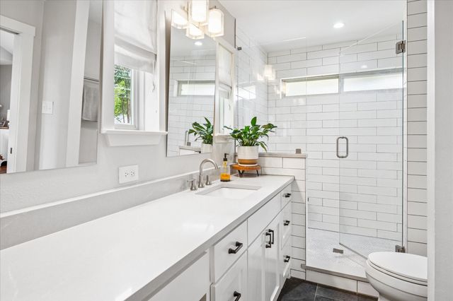 3334 Regent Drive, Dallas, TX 75229
