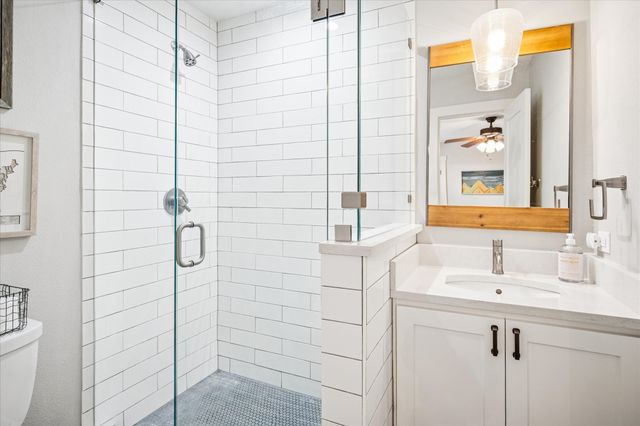3334 Regent Drive, Dallas, TX 75229
