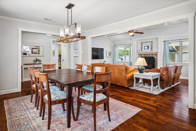 3334 Regent Drive, Dallas, TX 75229