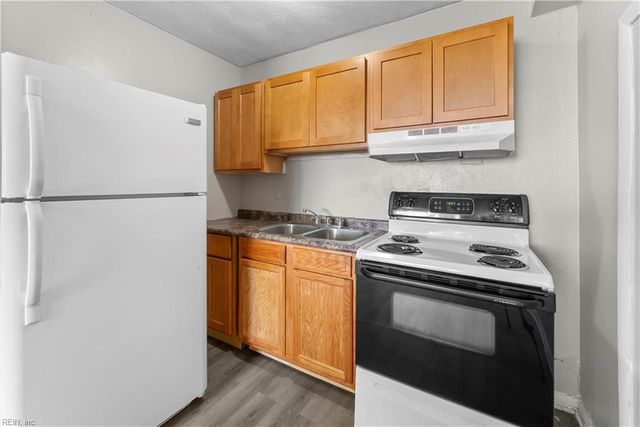 200 Pullman AVE, Portsmouth, VA 23707