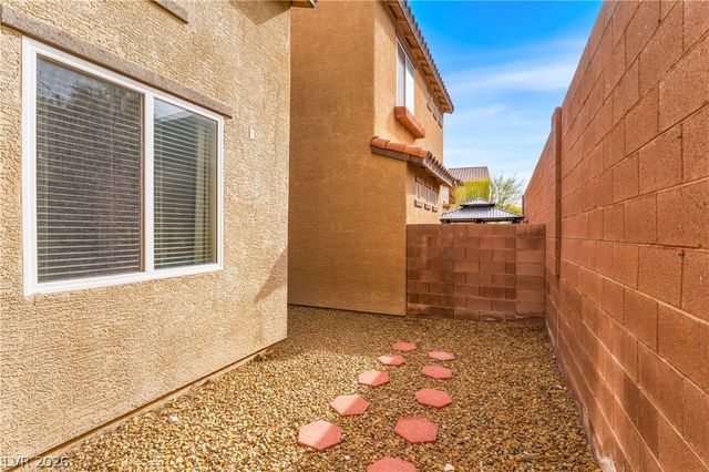 9319 Quiet Mist Court, Las Vegas, NV 89178