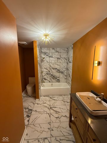 7811 Providence Circle, Indianapolis, IN 46250