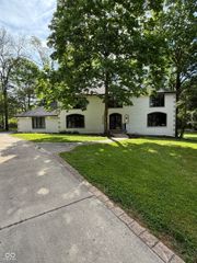 7811 Providence Circle, Indianapolis, IN 46250