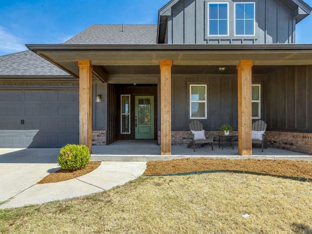 10505 NW 33rd Street, Yukon, OK 73099