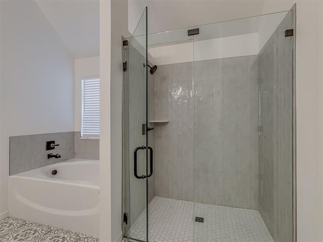 10505 NW 33rd Street, Yukon, OK 73099