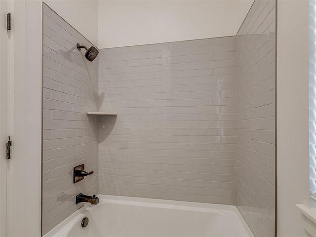 10505 NW 33rd Street, Yukon, OK 73099