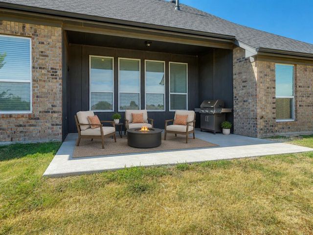 10505 NW 33rd Street, Yukon, OK 73099