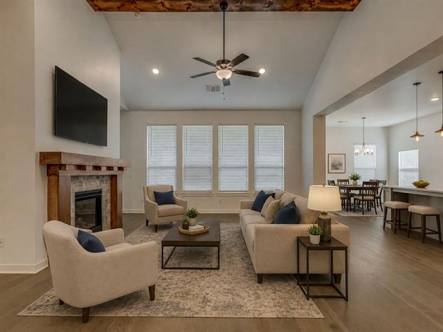 10505 NW 33rd Street, Yukon, OK 73099