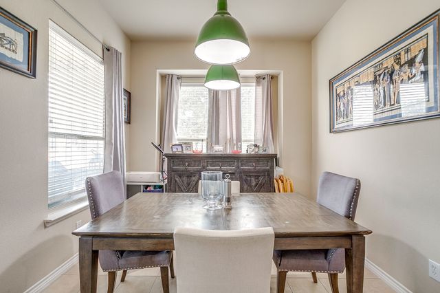 132 Creekwood Ranch Road, Azle, TX 76020