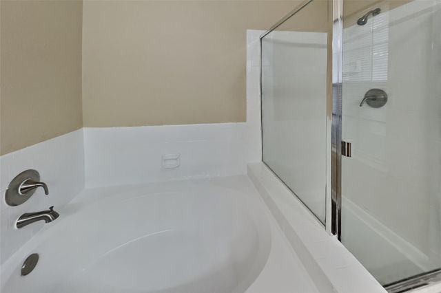 15 Kearny Brook Place, Spring, TX 77381