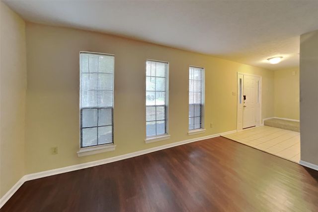 15 Kearny Brook Place, Spring, TX 77381
