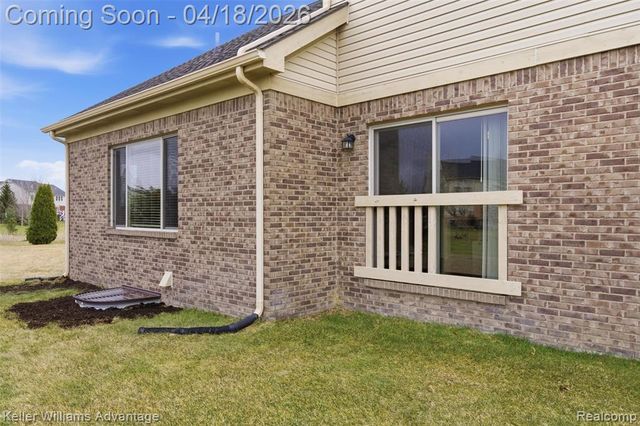 23883 Bayberry Court, South Lyon, MI 48178
