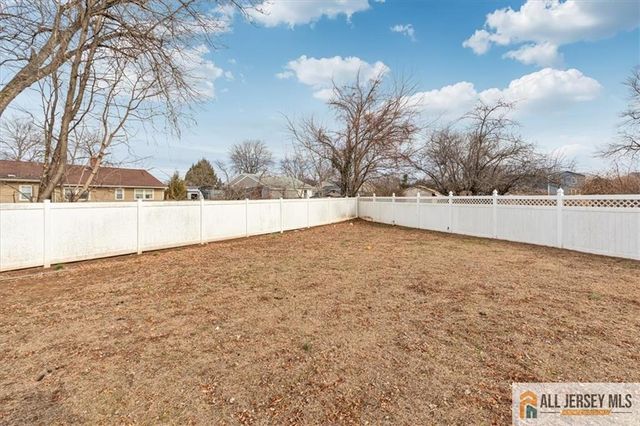 19 Lonsdale Drive, South Plainfield, NJ 07080