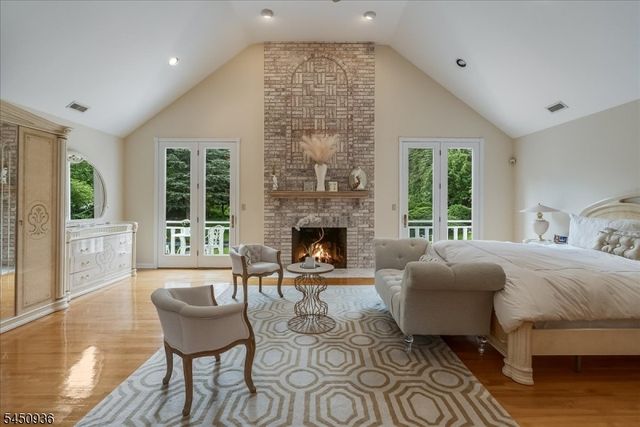 42 Lambert Dr, Sparta Twp., NJ 07871