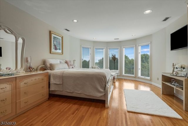 42 Lambert Dr, Sparta Twp., NJ 07871