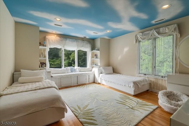 42 Lambert Dr, Sparta Twp., NJ 07871