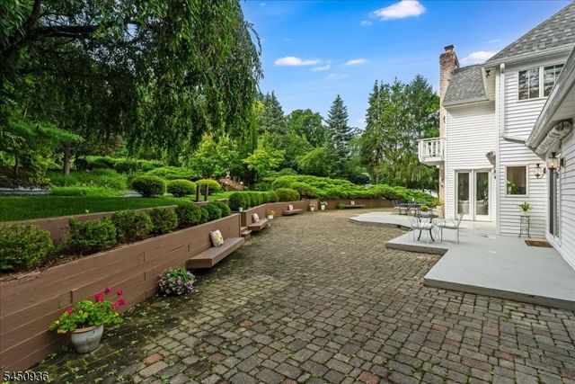 42 Lambert Dr, Sparta Twp., NJ 07871