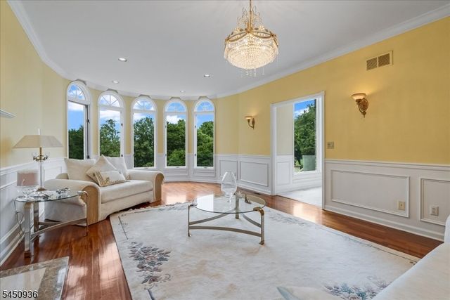 42 Lambert Dr, Sparta Twp., NJ 07871