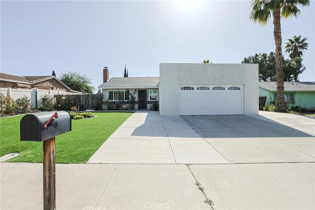 24675 Singer, Moreno Valley, CA 92557