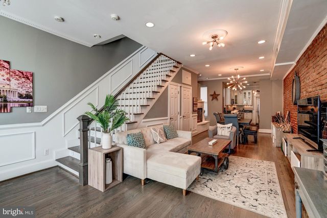 1016 G ST SE, Washington, DC 20003