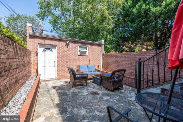 1016 G ST SE, Washington, DC 20003