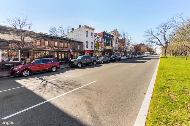 1016 G ST SE, Washington, DC 20003