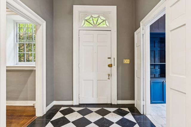 124 Church Street, Charleston, SC 29401