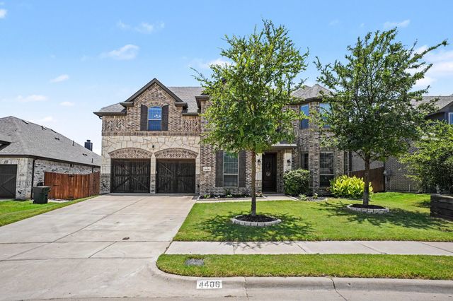 4406 Dandelion Lane, Midlothian, TX 76065