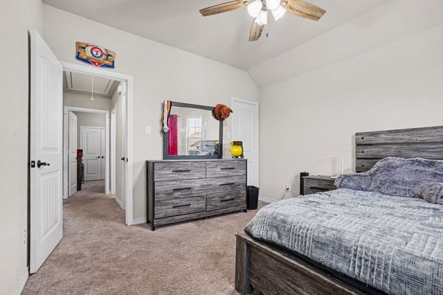 4406 Dandelion Lane, Midlothian, TX 76065