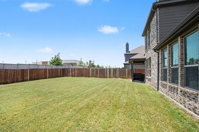 4406 Dandelion Lane, Midlothian, TX 76065