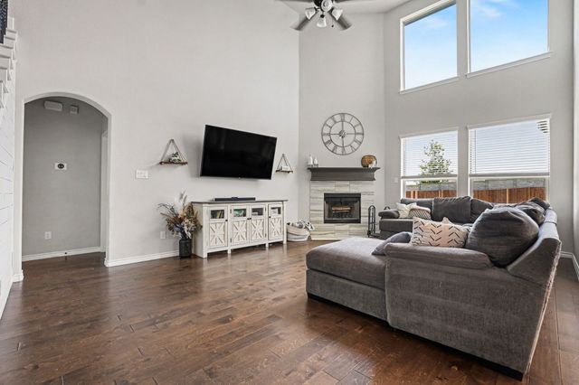 4406 Dandelion Lane, Midlothian, TX 76065