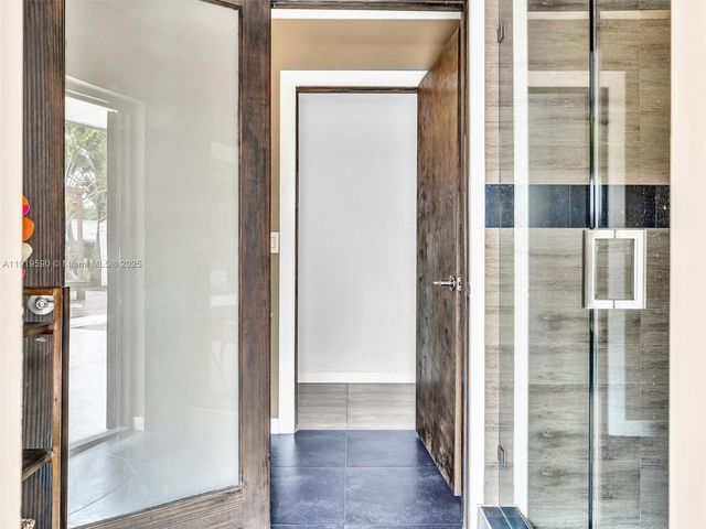 15555 Old Cutler Rd, Palmetto Bay, FL 33157