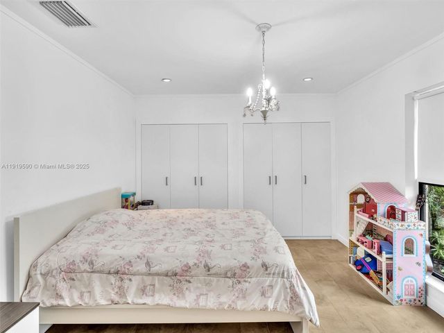 15555 Old Cutler Rd, Palmetto Bay, FL 33157