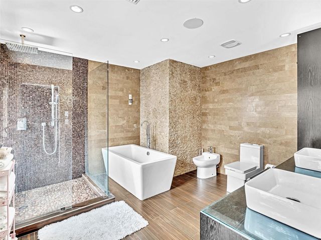 15555 Old Cutler Rd, Palmetto Bay, FL 33157