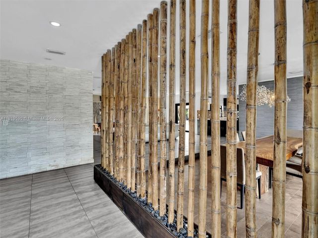 15555 Old Cutler Rd, Palmetto Bay, FL 33157